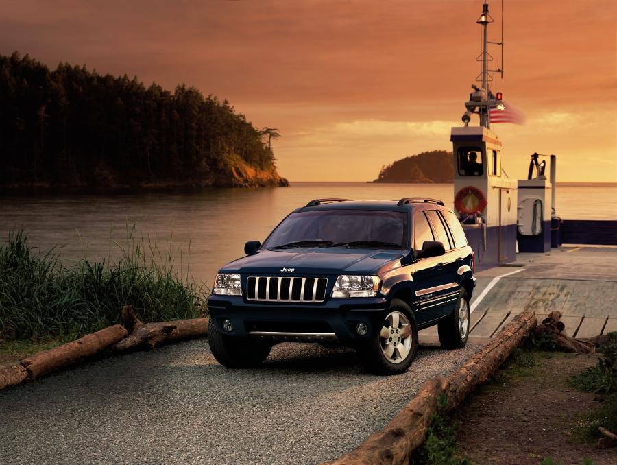  Jeep Grand Cherokee 2004 года  (фото 12 из 35)